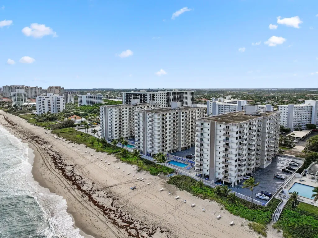 3221 S Ocean Boulevard Highland Beach FL 33487