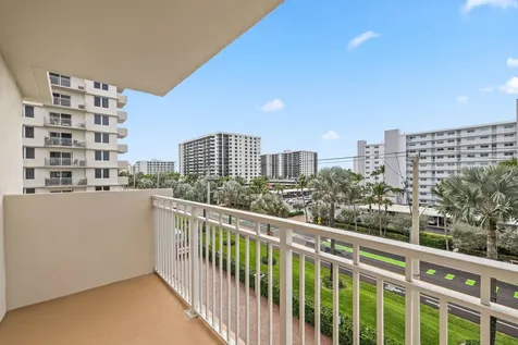 3221 S Ocean Boulevard Highland Beach FL 33487