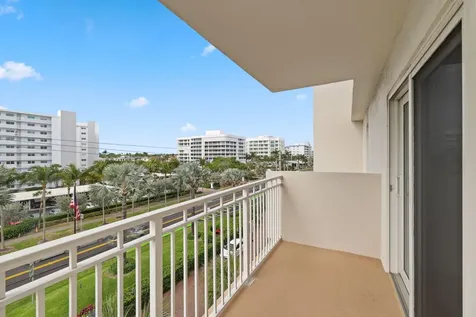 3221 S Ocean Boulevard Highland Beach FL 33487