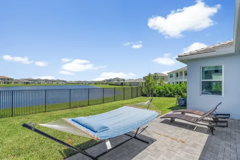 5194 Liberty Lane Westlake FL 33470
