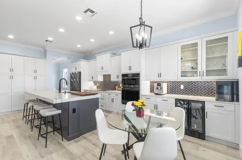 5194 Liberty Lane Westlake FL 33470