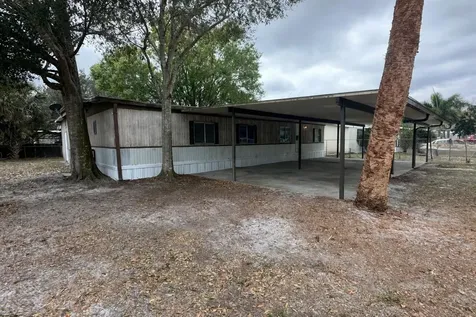 4254 Se 22nd Court Okeechobee FL 34974