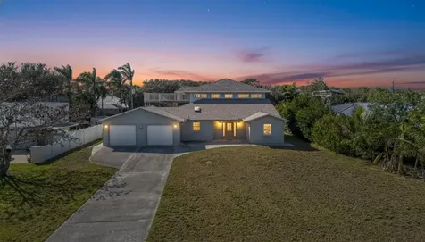 2309 Atlantic Beach Boulevard Fort Pierce FL 34949