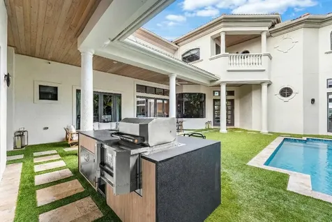 8849 Valhalla Drive Delray Beach FL 33446