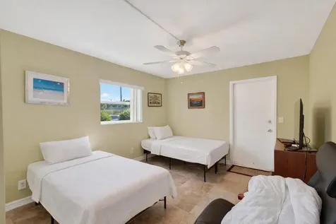 256 Flanders F Delray Beach FL 33484