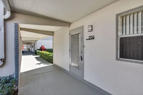 256 Flanders F Delray Beach FL 33484