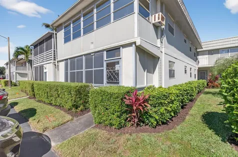 256 Flanders F Delray Beach FL 33484
