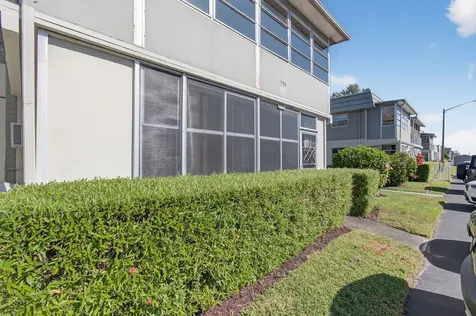 256 Flanders F Delray Beach FL 33484