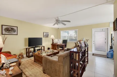 256 Flanders F Delray Beach FL 33484