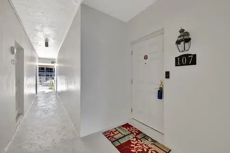 3050 Ne 48th Street Fort Lauderdale FL 33308