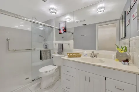 3050 Ne 48th Street Fort Lauderdale FL 33308
