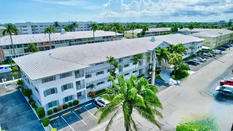 3050 Ne 48th Street Fort Lauderdale FL 33308