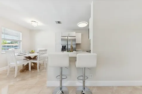 71 Northampton D West Palm Beach FL 33417