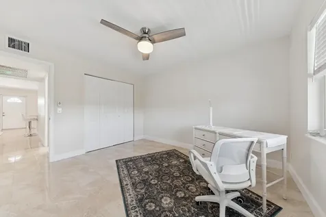 71 Northampton D West Palm Beach FL 33417