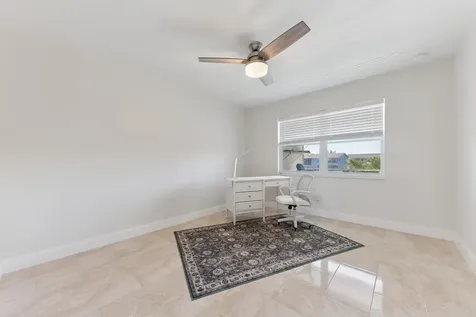 71 Northampton D West Palm Beach FL 33417