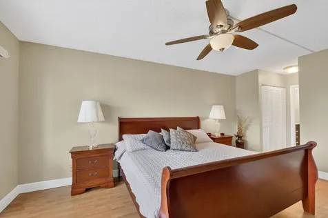 3871 Via Poinciana Lake Worth FL 33467