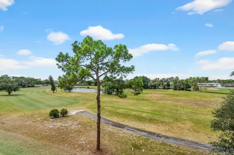 3871 Via Poinciana Lake Worth FL 33467