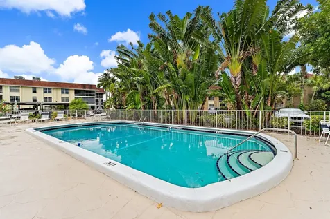 5570 Tamberlane Circle Palm Beach Gardens FL 33418