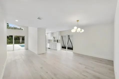 6443 Pond Apple Road Boca Raton FL 33433