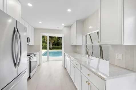 6443 Pond Apple Road Boca Raton FL 33433