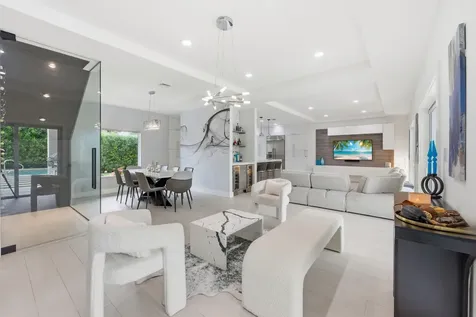 1044 Nw 6th Drive Boca Raton FL 33486