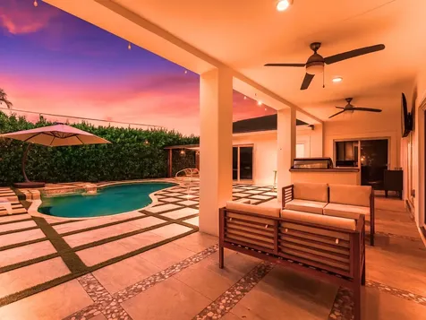 1044 Nw 6th Drive Boca Raton FL 33486