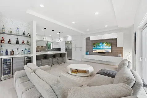 1044 Nw 6th Drive Boca Raton FL 33486