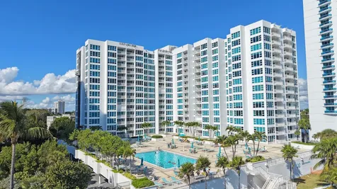 1620 S Ocean Boulevard Lauderdale By The Sea FL 33062