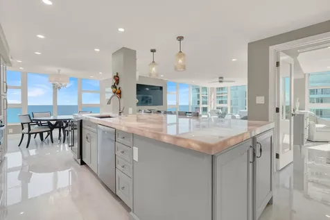 1620 S Ocean Boulevard Lauderdale By The Sea FL 33062