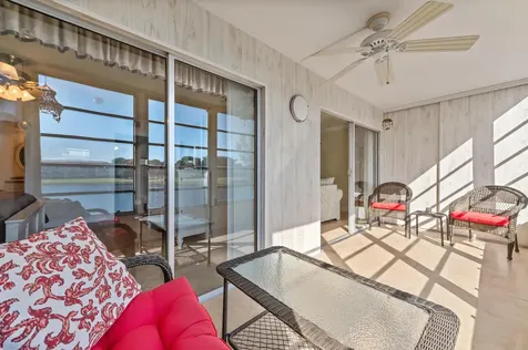 3204 Portofino Point Coconut Creek FL 33066