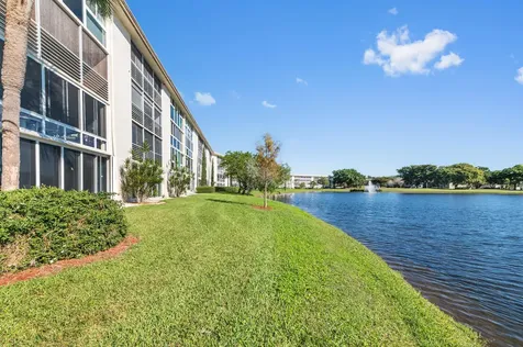 3204 Portofino Point Coconut Creek FL 33066