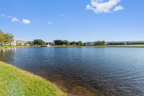 3204 Portofino Point Coconut Creek FL 33066