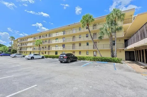 9355 SW 8th Street Boca Raton FL 33428