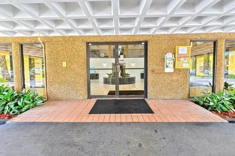 9355 SW 8th Street Boca Raton FL 33428