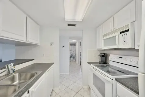 835 18th Street Vero Beach FL 32960