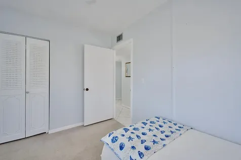 835 18th Street Vero Beach FL 32960