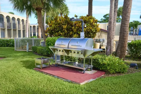 835 18th Street Vero Beach FL 32960