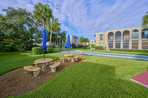 835 18th Street Vero Beach FL 32960