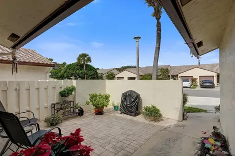 410 Buttonwood Place Boca Raton FL 33431