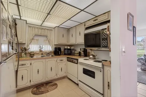 14339 Canalview Drive Delray Beach FL 33484