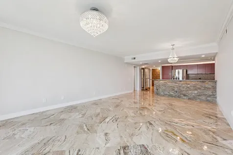 2640 Lake Shore Drive Riviera Beach FL 33404