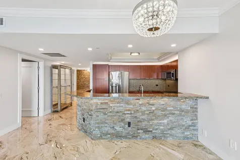 2640 Lake Shore Drive Riviera Beach FL 33404