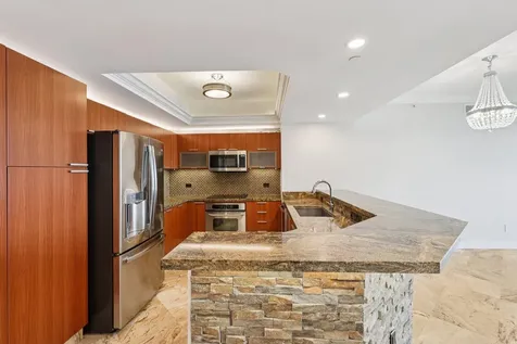 2640 Lake Shore Drive Riviera Beach FL 33404