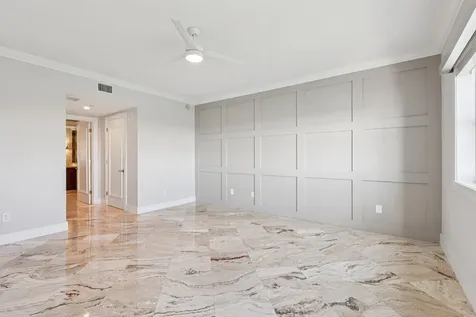 2640 Lake Shore Drive Riviera Beach FL 33404