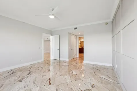 2640 Lake Shore Drive Riviera Beach FL 33404