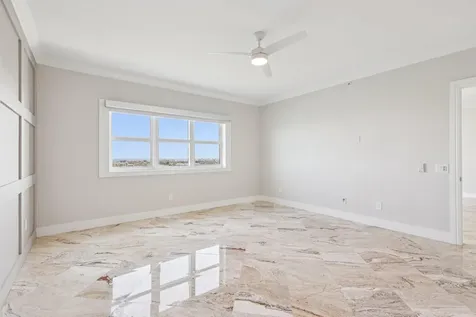 2640 Lake Shore Drive Riviera Beach FL 33404
