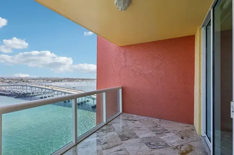 2640 Lake Shore Drive Riviera Beach FL 33404