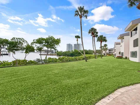 1660 Twelve Oaks Way North Palm Beach FL 33408