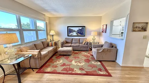 4014 Islewood D Deerfield Beach FL 33442