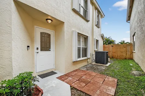 7150 Craw Key Way Lake Worth FL 33467